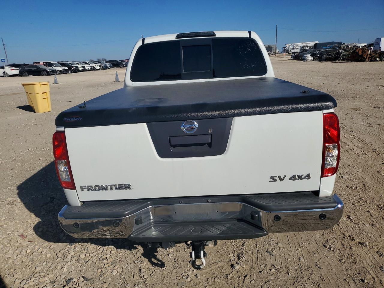 2016 Nissan Frontier SV