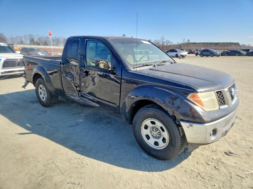 2005 Nissan Frontier King cab le