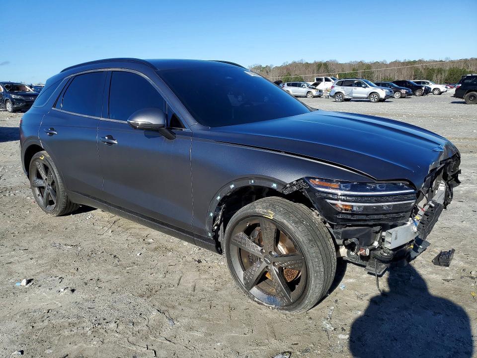 2023 Genesis Gv70 Base
