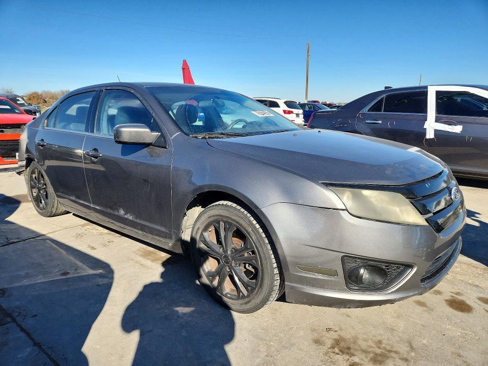 2012 Ford Fusion se
