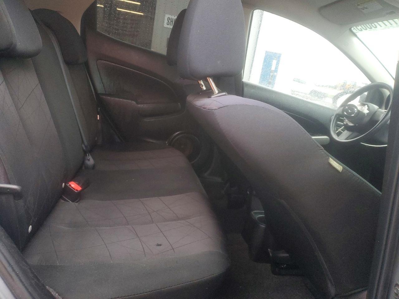 2014 Mazda 2 Sport
