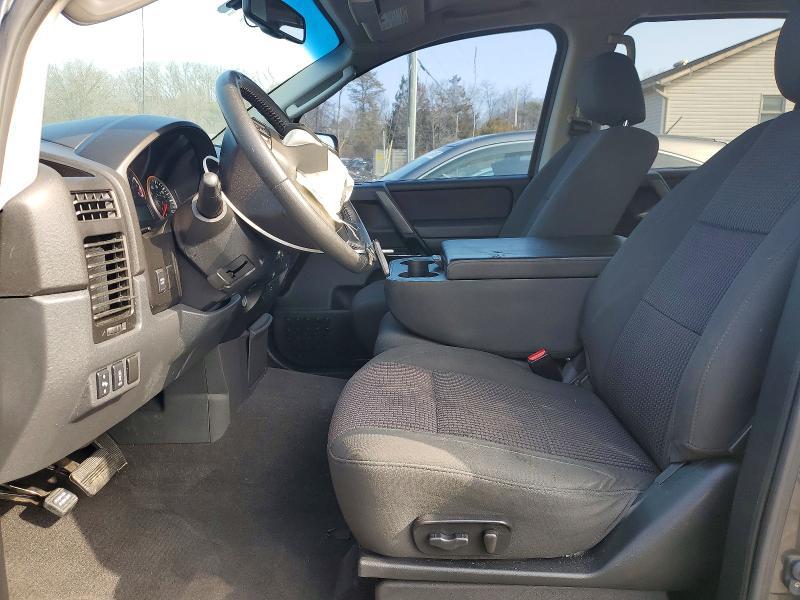 2009 Nissan Titan xe