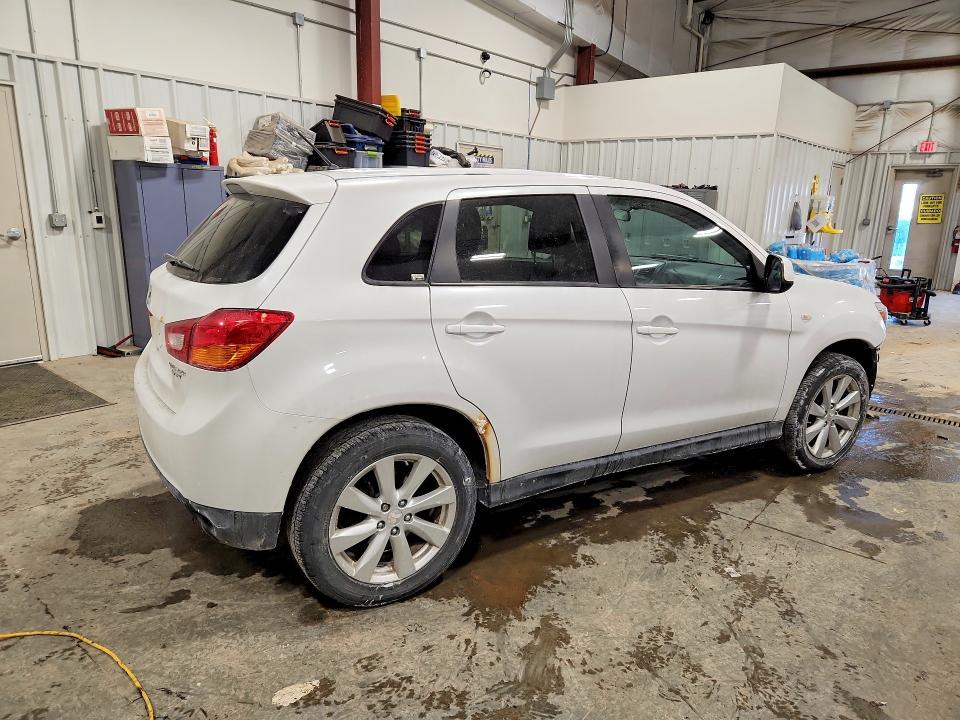 2014 Mitsubishi Outlander Sport es
