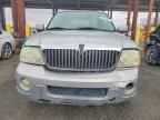 2004 Lincoln Navigator