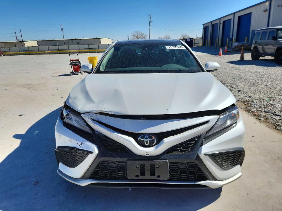2024 Toyota Camry xse V6