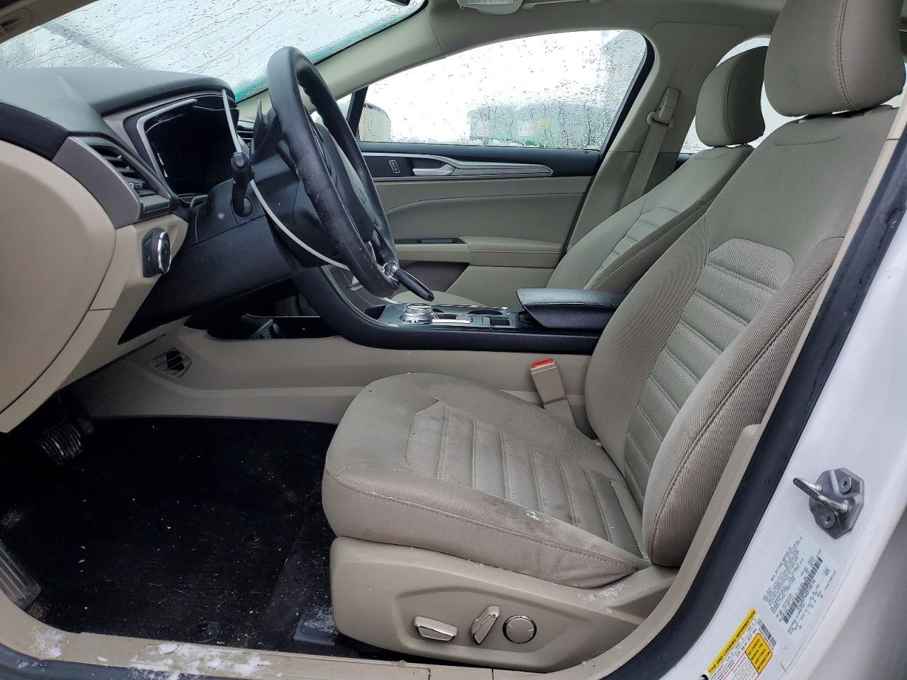 2019 Ford Fusion se