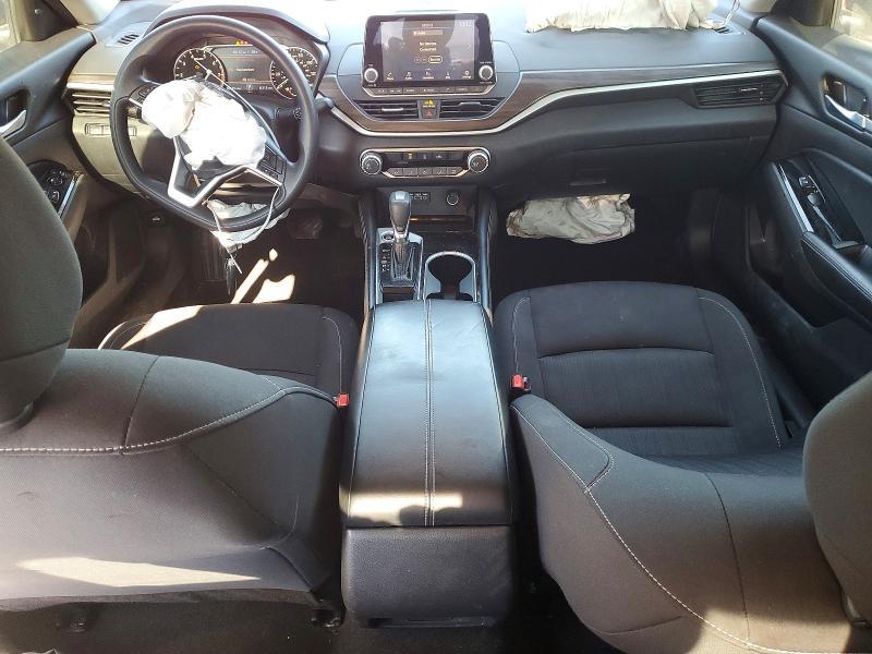 2023 Nissan Altima sv