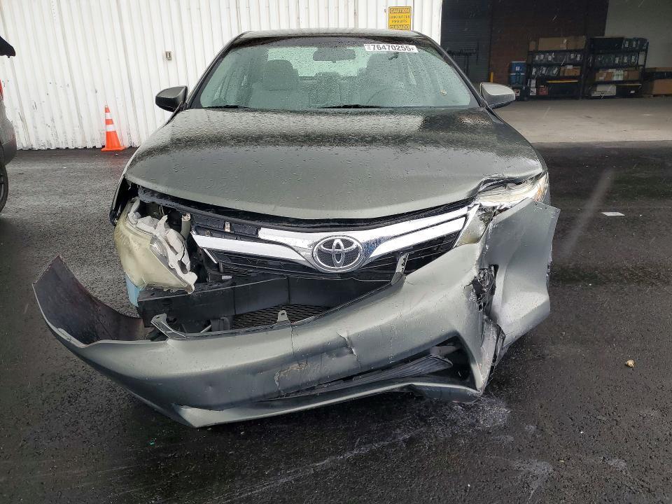 2013 Toyota Camry le