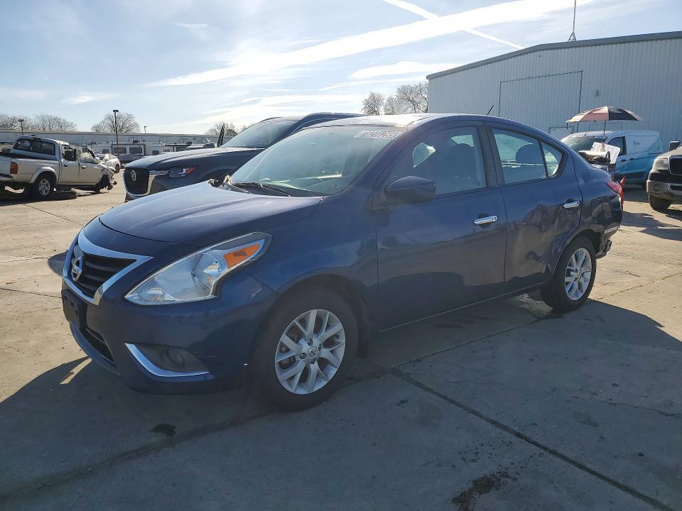 2019 Nissan Versa sv