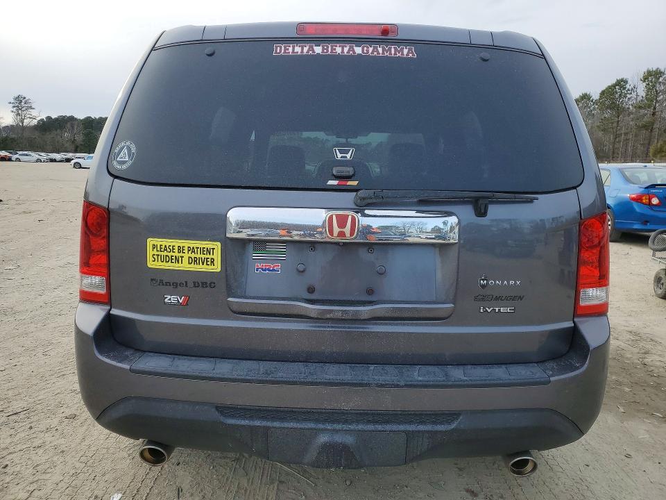 2015 Honda Pilot se