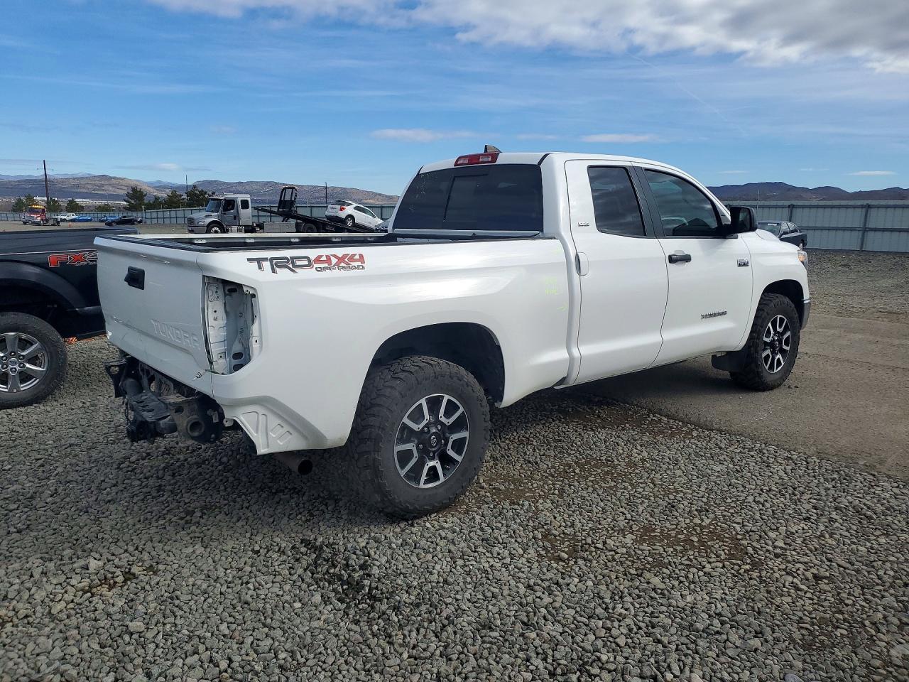2020 Toyota Tundra SR5