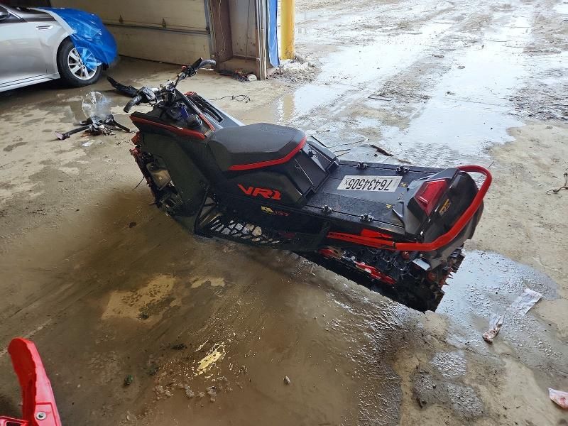 2025 Polaris Snowmobile