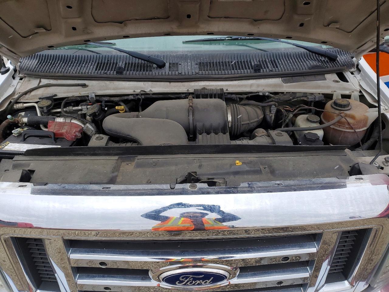 2014 Ford E350 Truck Cab AND Chassis