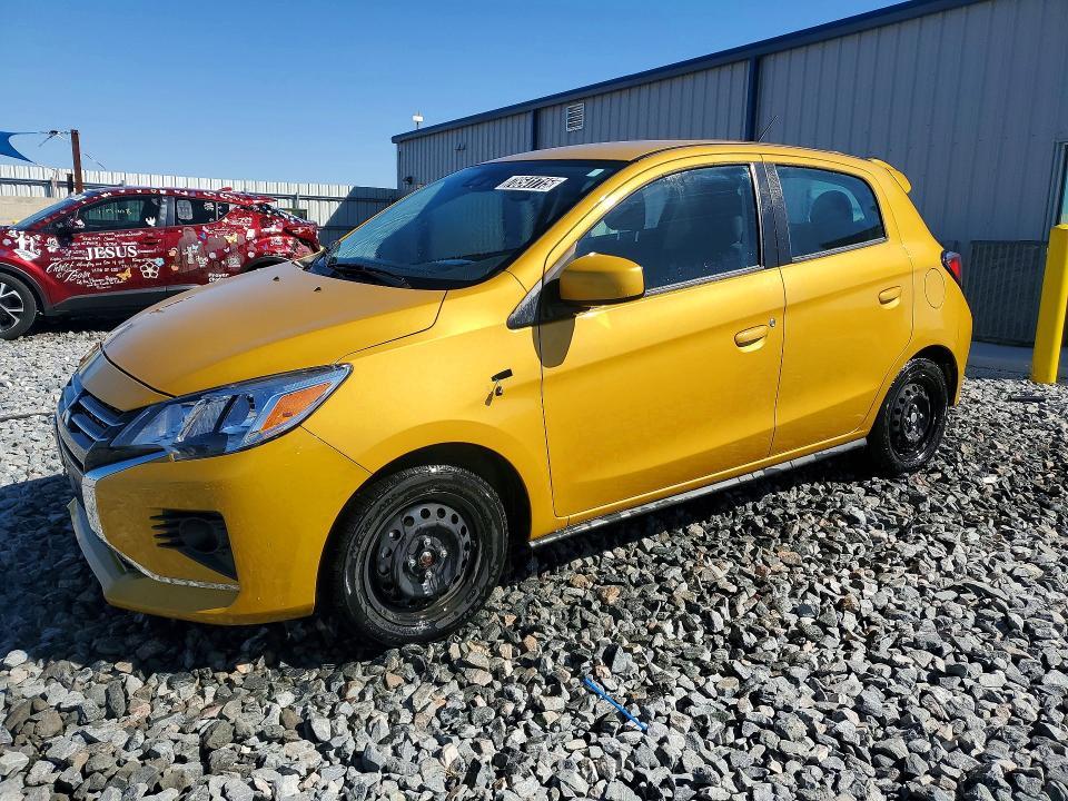 2024 Mitsubishi Mirage es