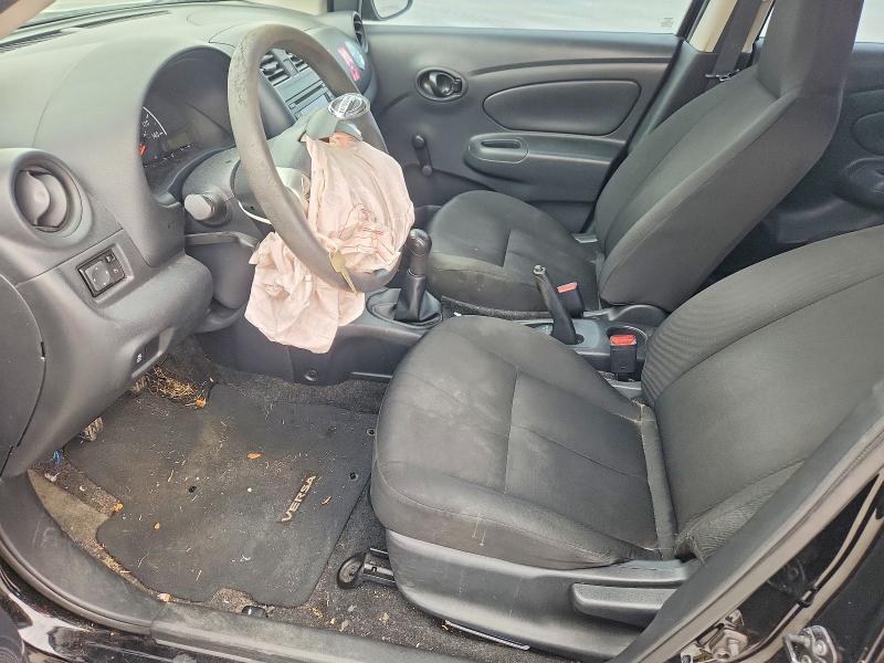 2016 Nissan Versa 1.6 s