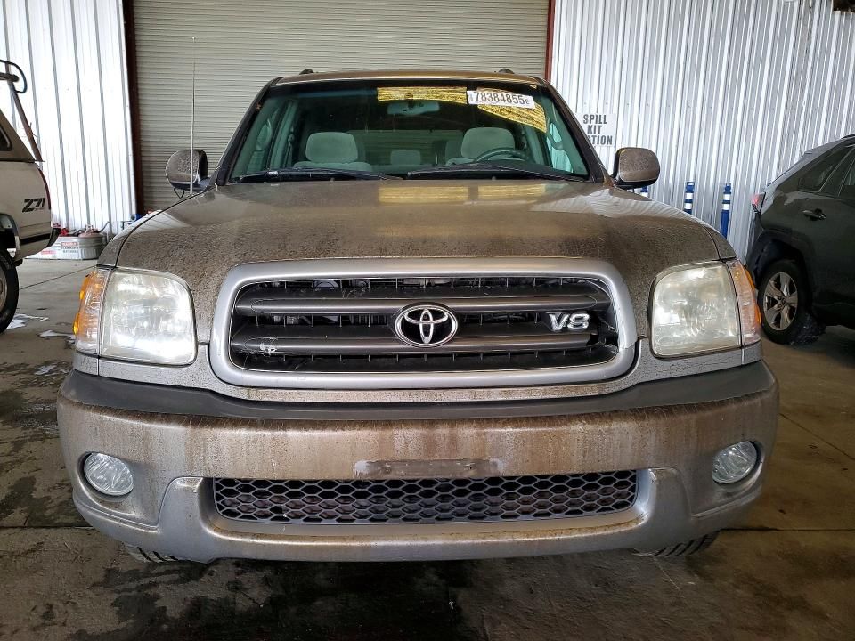 2004 Toyota Sequoia SR5