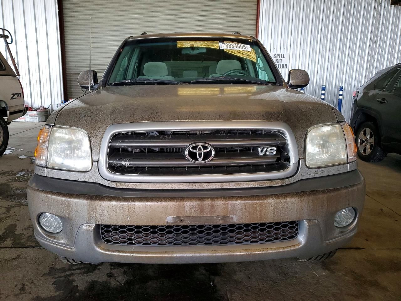 2004 Toyota Sequoia SR5