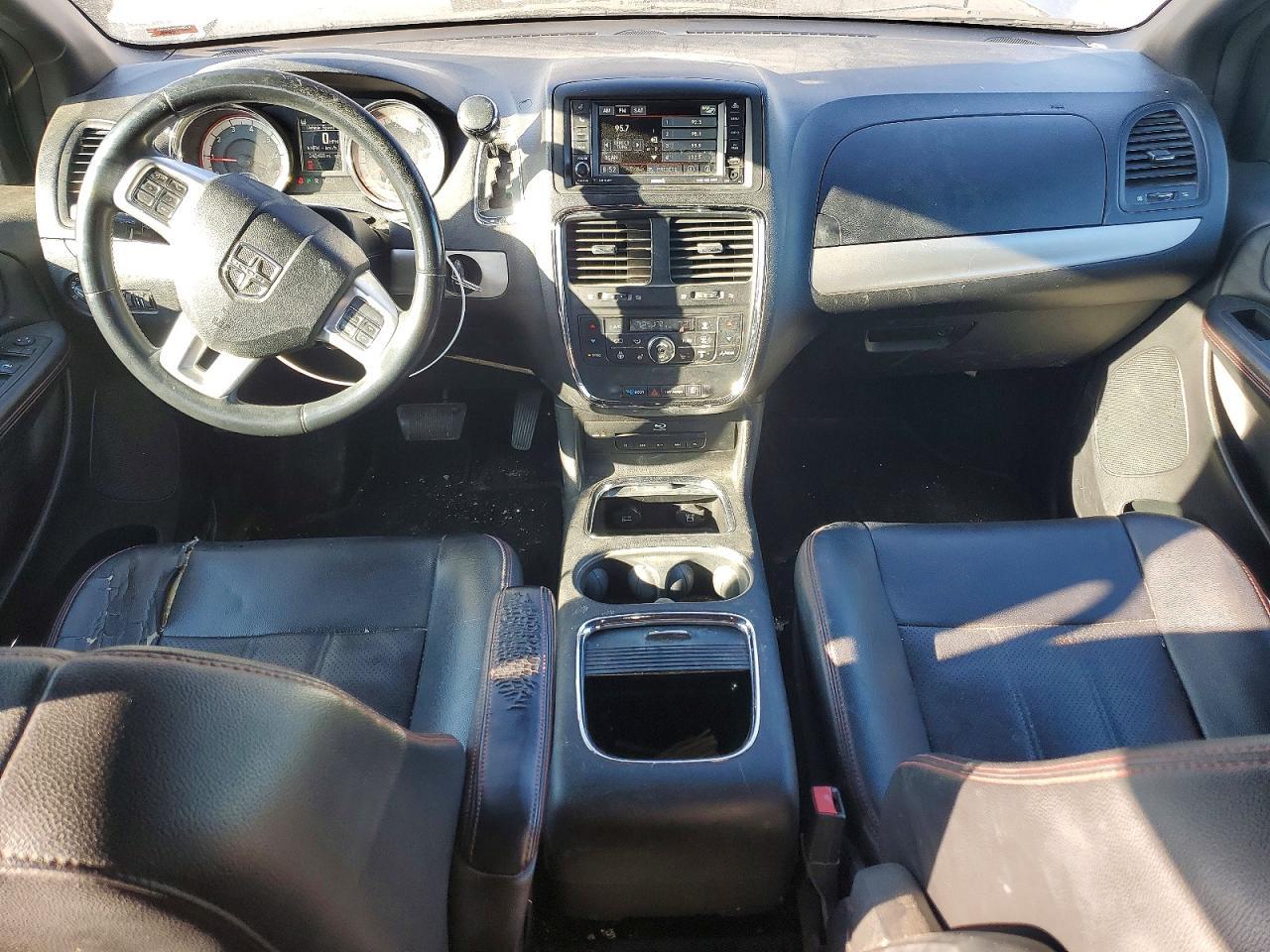 2013 Dodge Grand Caravan r