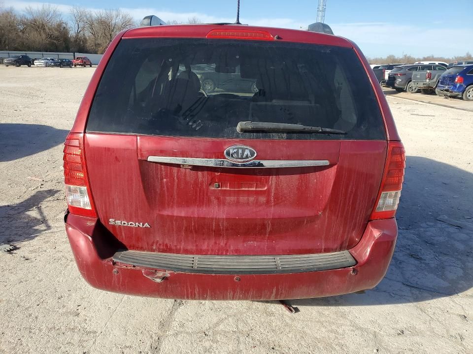 2012 KIA Sedona lx