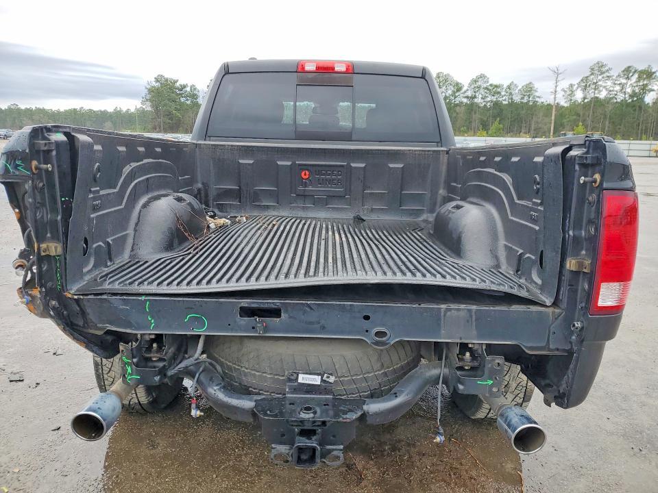 2016 Dodge Ram 1500 slt
