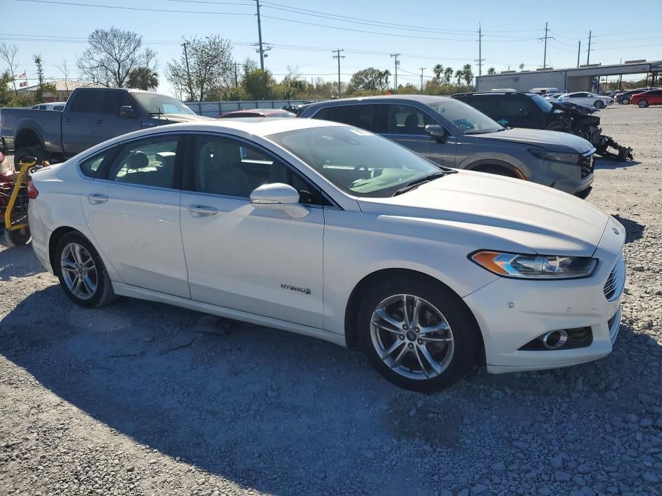 2015 Ford Fusion Titanium hev