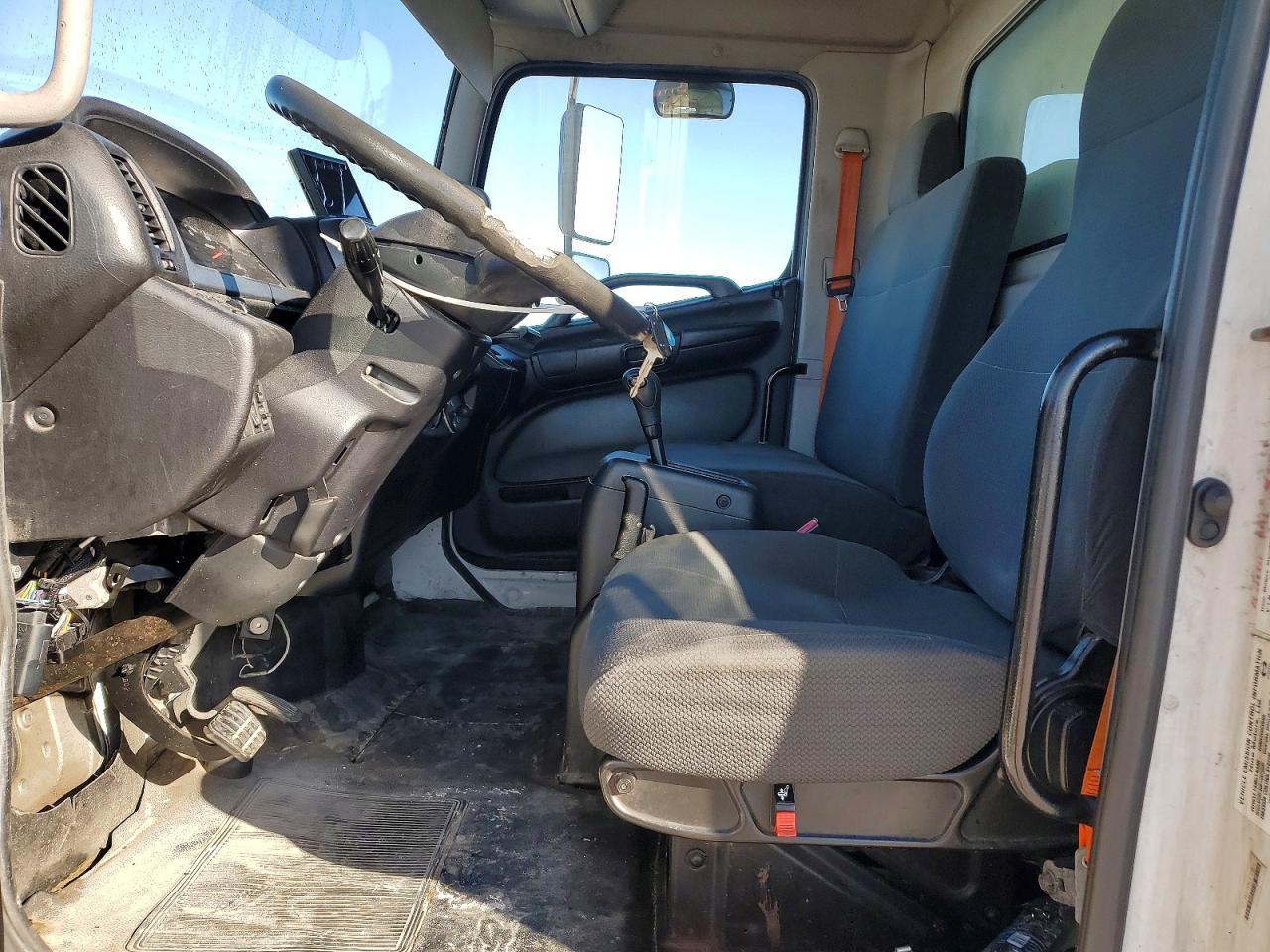 2016 Hino 258 268