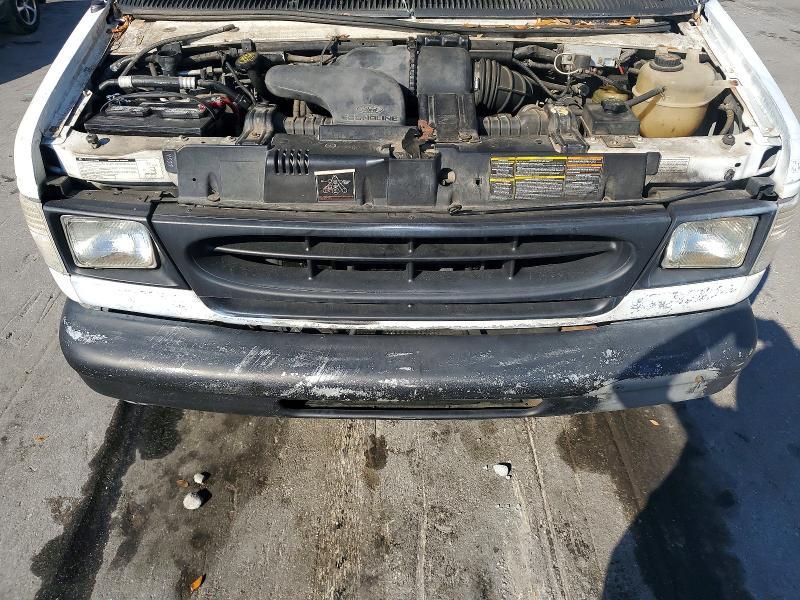 1998 Ford Econoline E350 Super Duty van