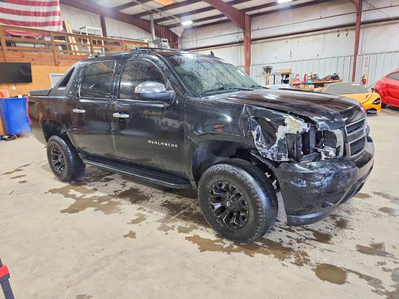 2011 Chevrolet Avalanche lt