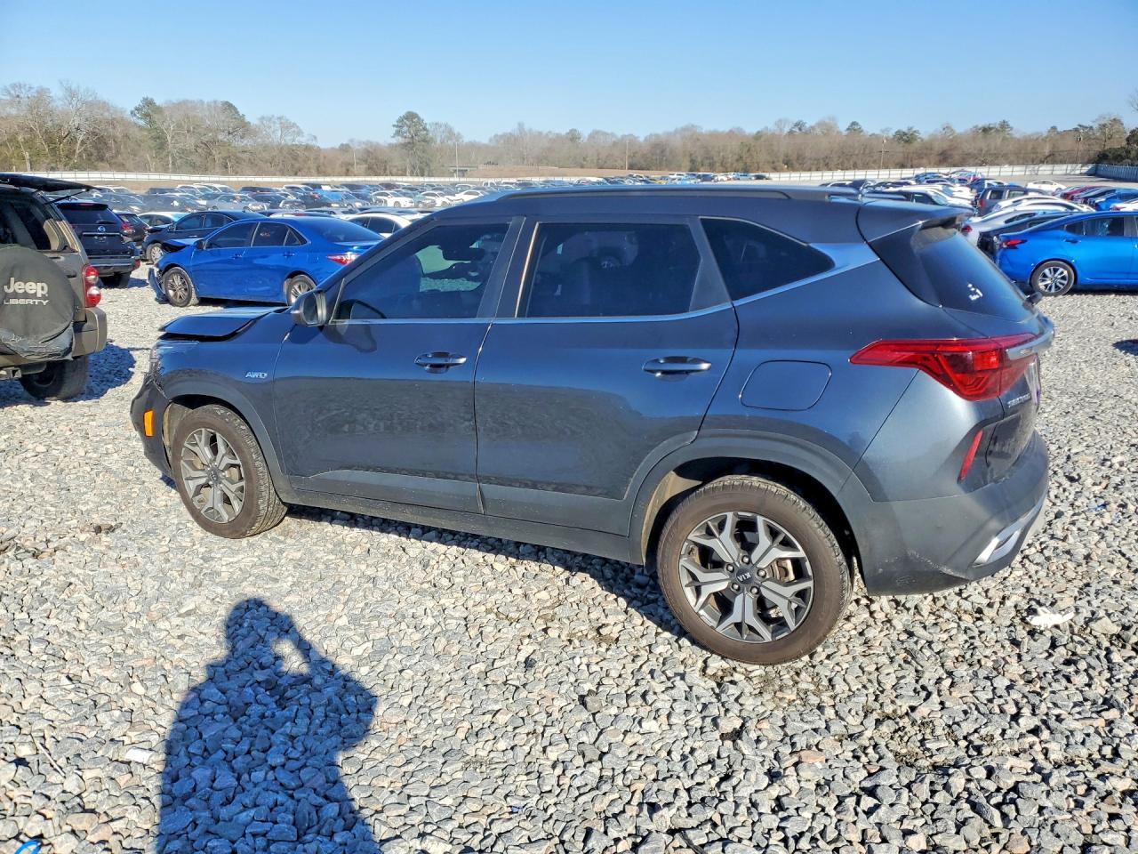 2021 KIA Seltos ex