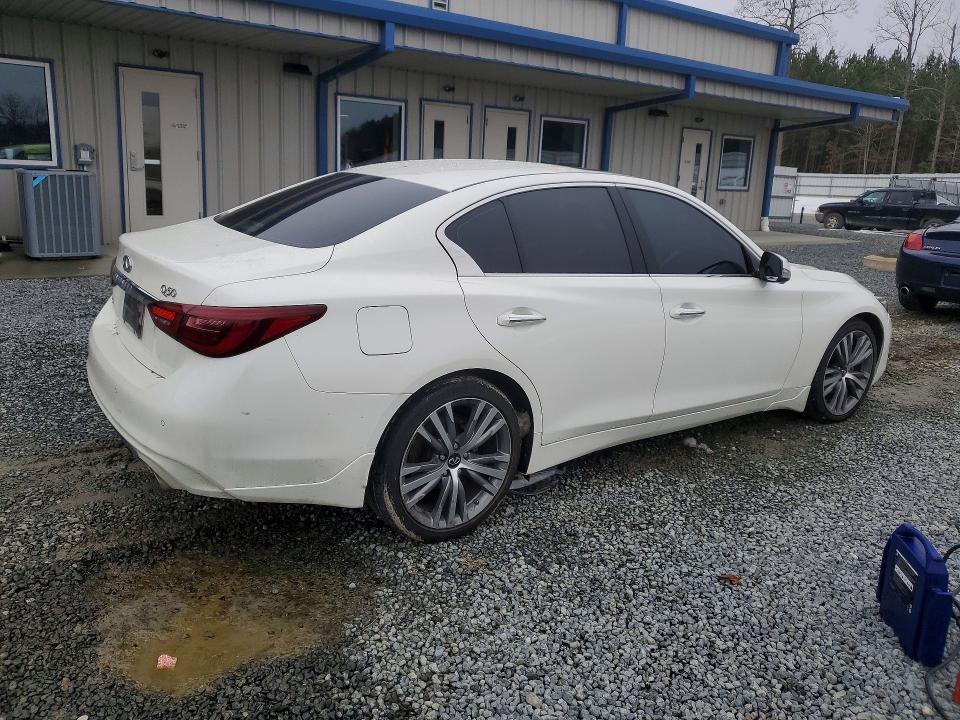 2021 Infiniti Q50 Luxe