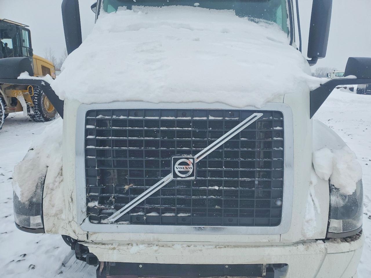 2014 Volvo VN VNL