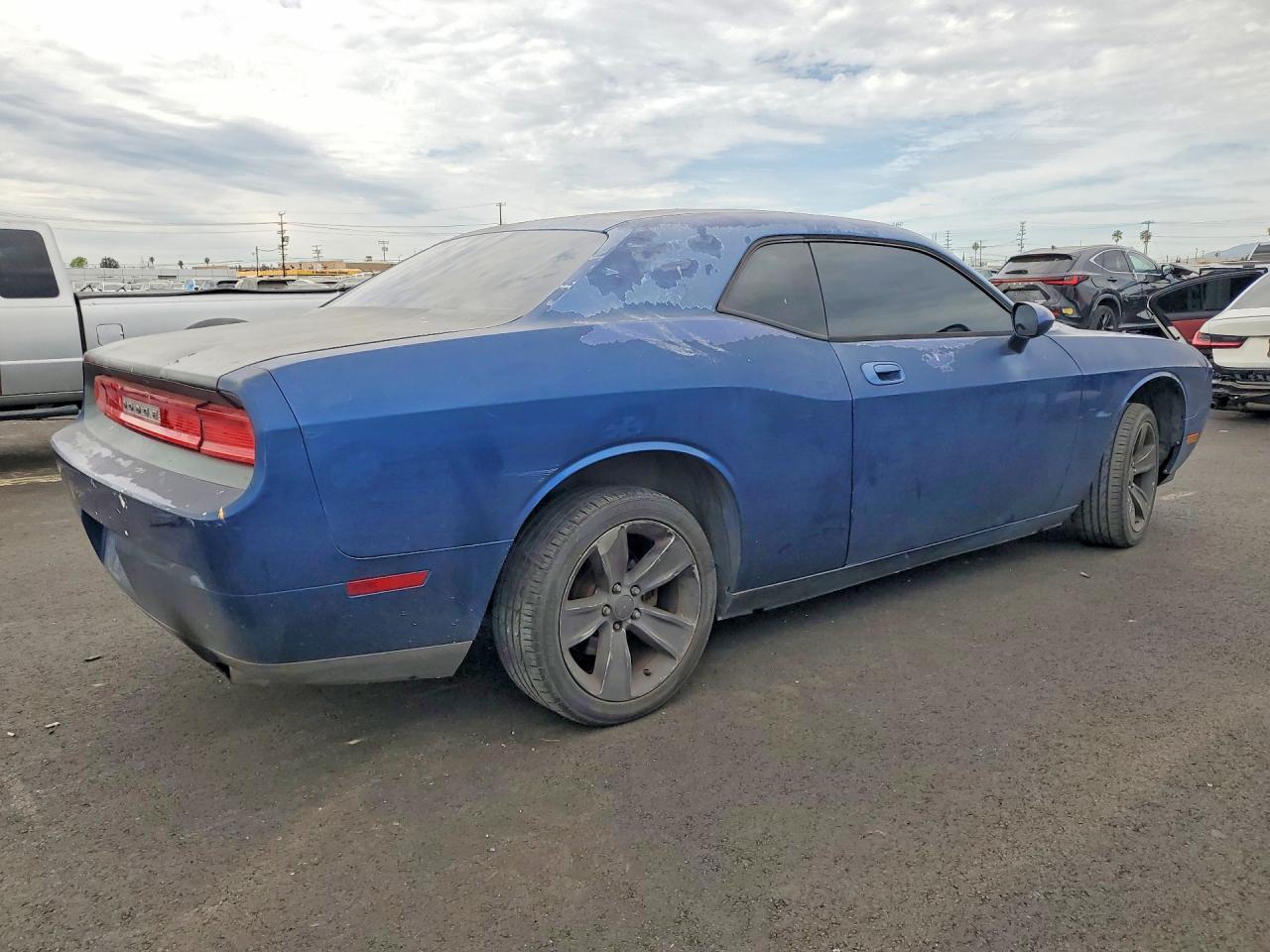 2009 Dodge Challenger se