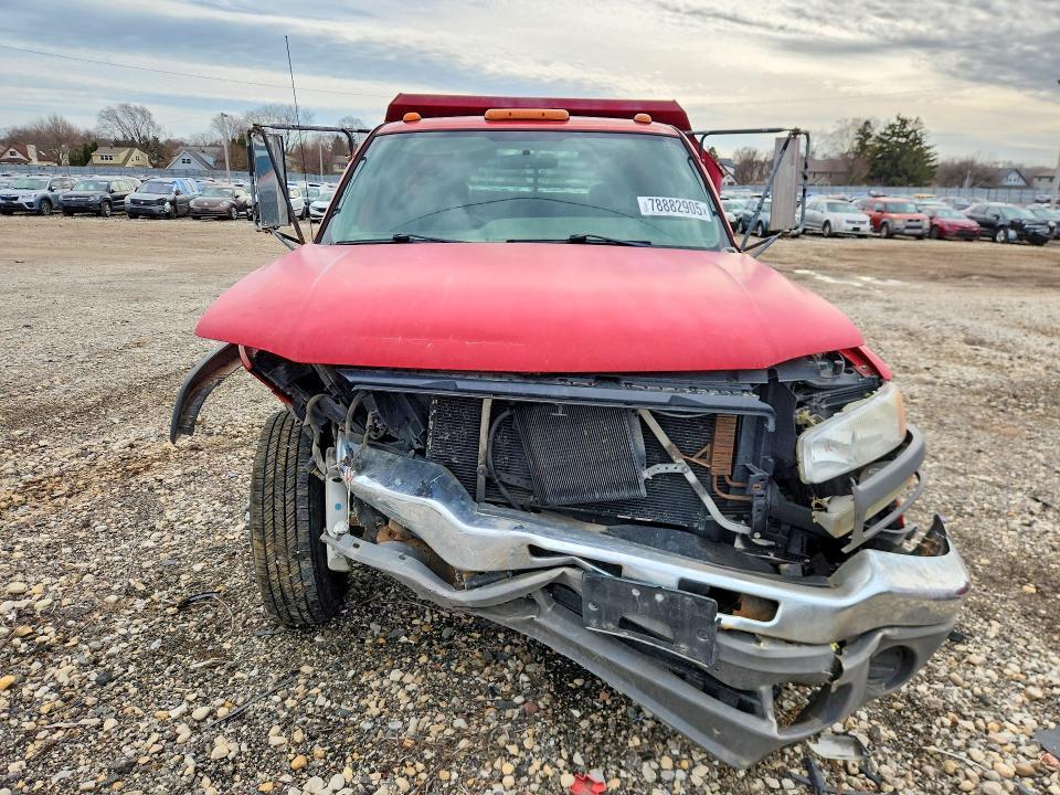 2005 GMC Sierra Dump Truck