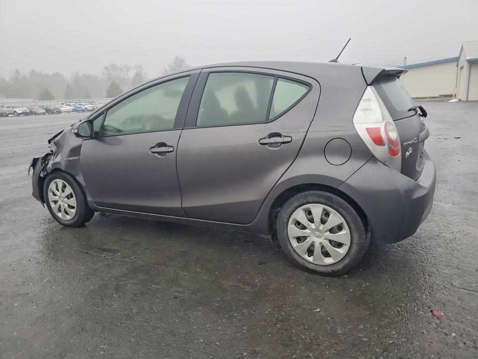 2014 Toyota Prius c