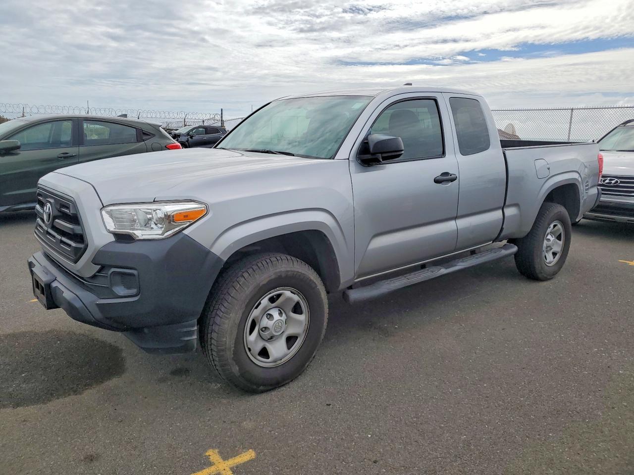 2017 Toyota Tacoma Access cab