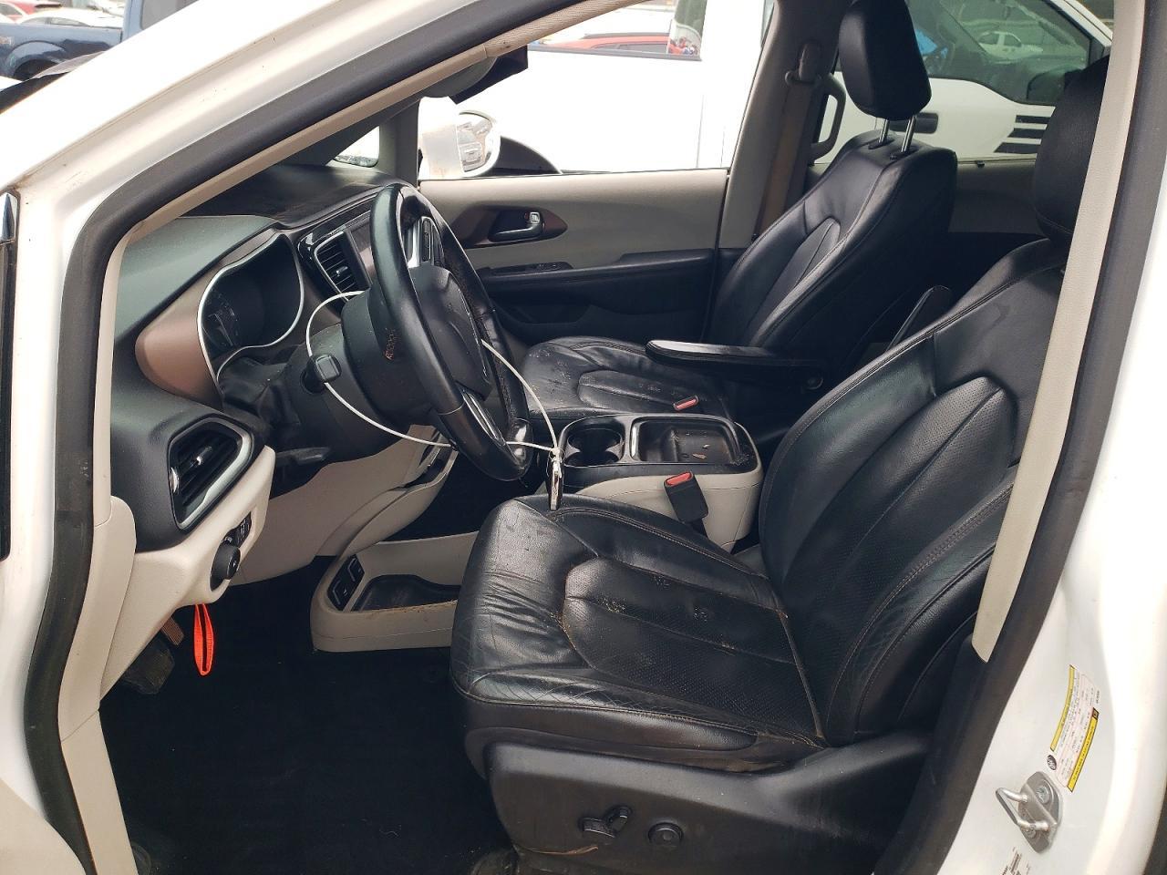 2019 Chrysler Pacifica Touring l