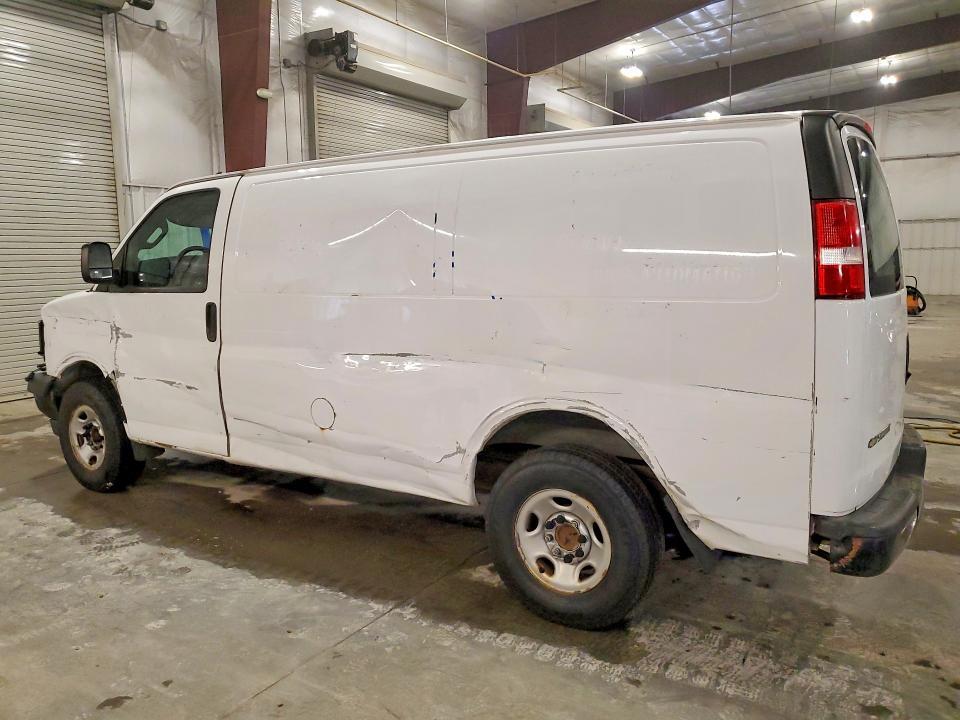 2017 Chevrolet Express G2500