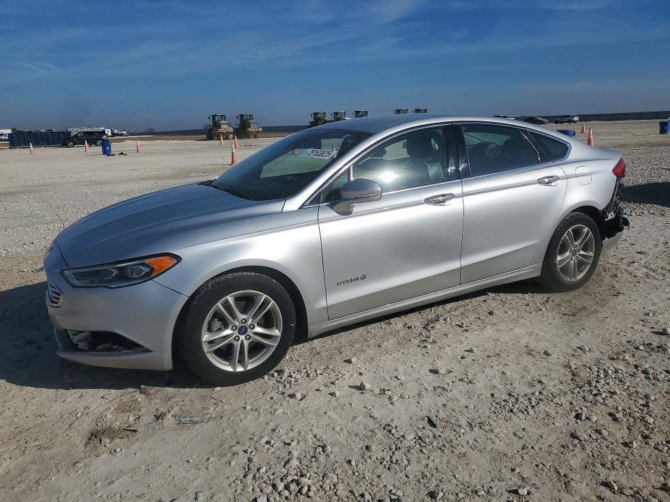 2018 Ford Fusion se Hybrid