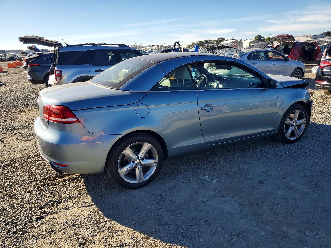 2012 Volkswagen Eos lux