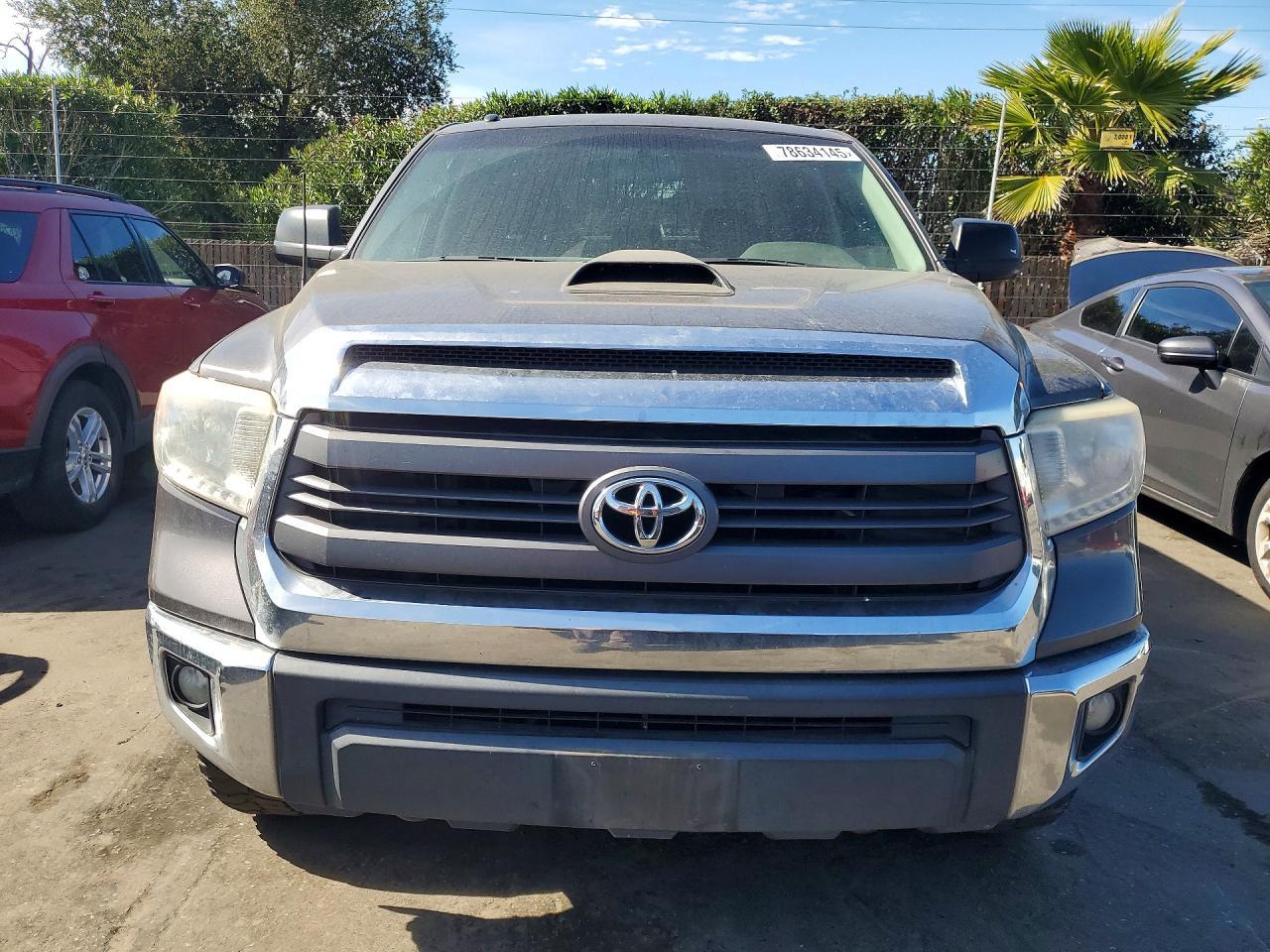 2015 Toyota Tundra Crewmax SR5