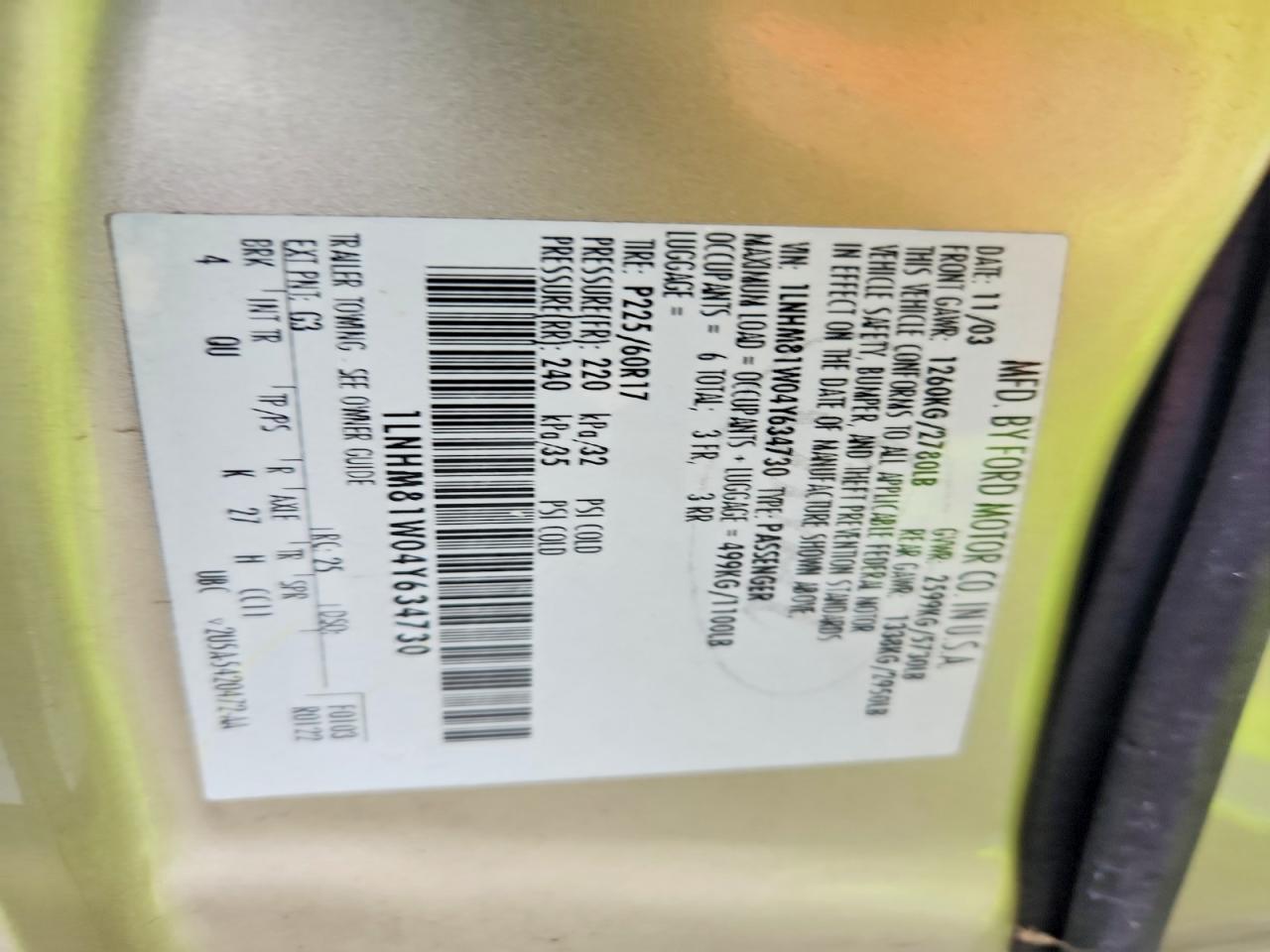 2004 Lincoln Town car Executive