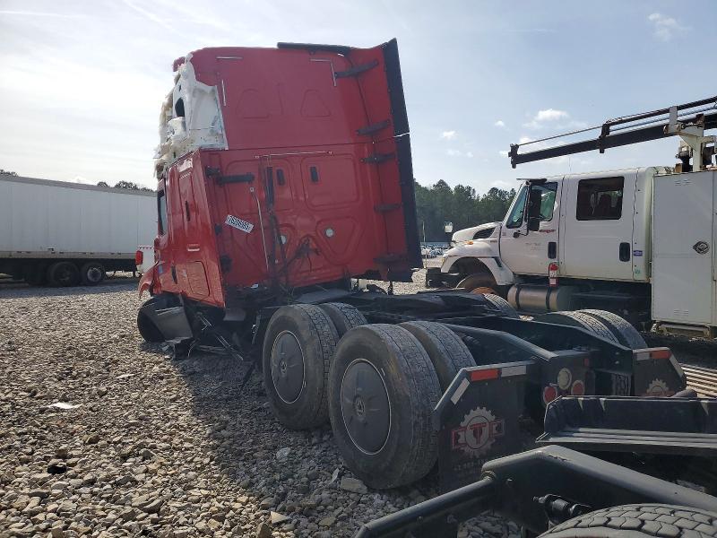 2020 Freigliner 2020 Freightliner Cascadia 126 Semi Truck