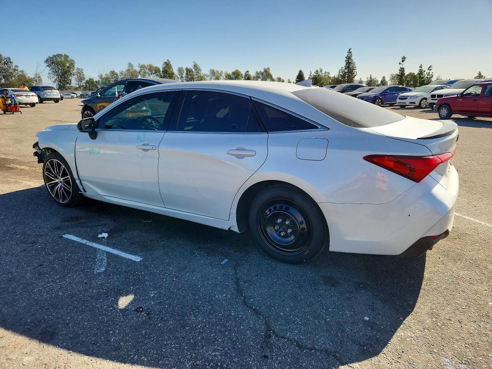 2019 Toyota Avalon xse