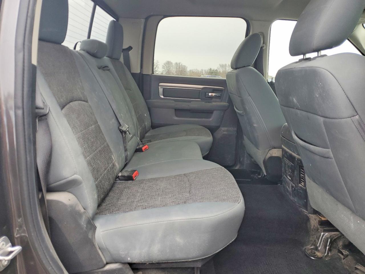 2016 Dodge RAM 1500 SLT