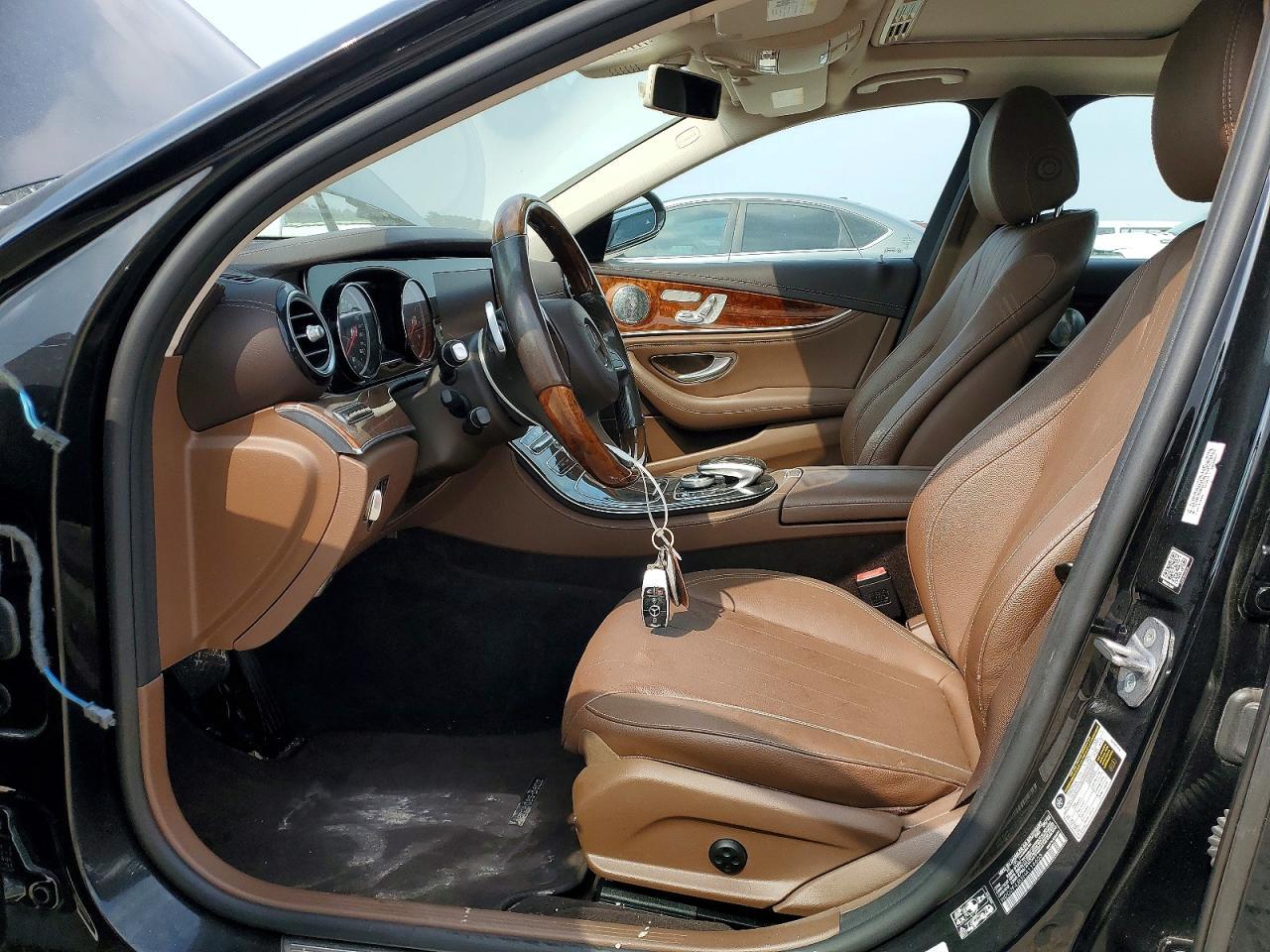 2017 Mercedes-Benz E 300