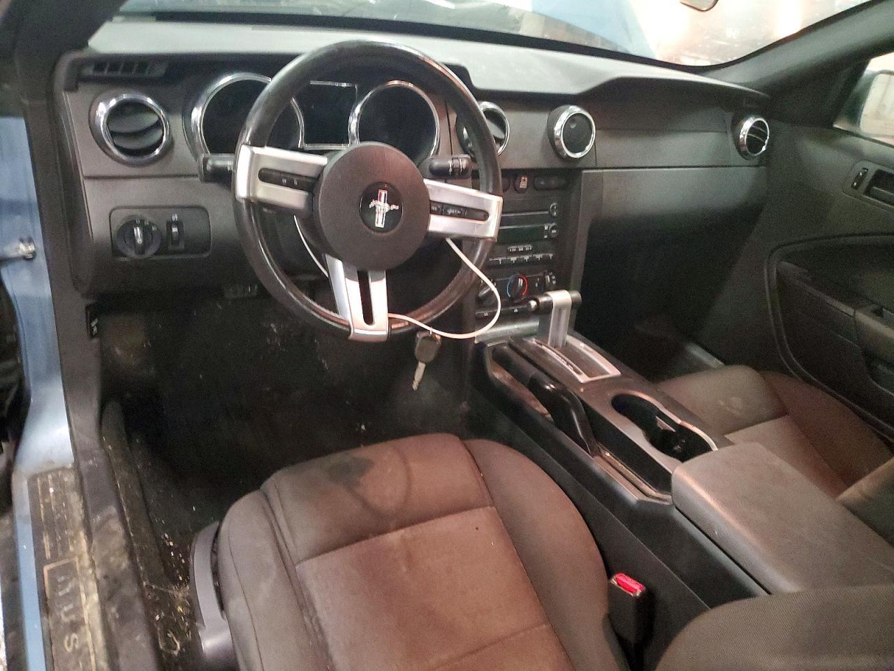 2005 Ford Mustang