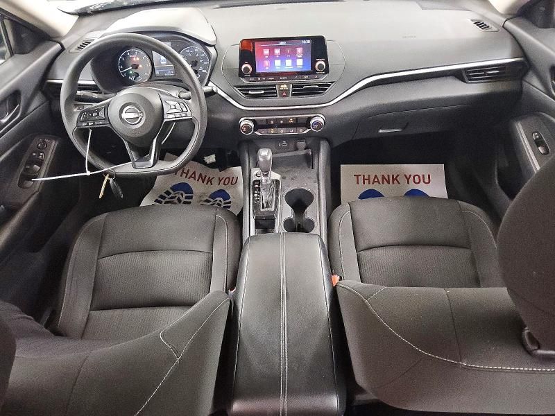 2023 Nissan Altima s