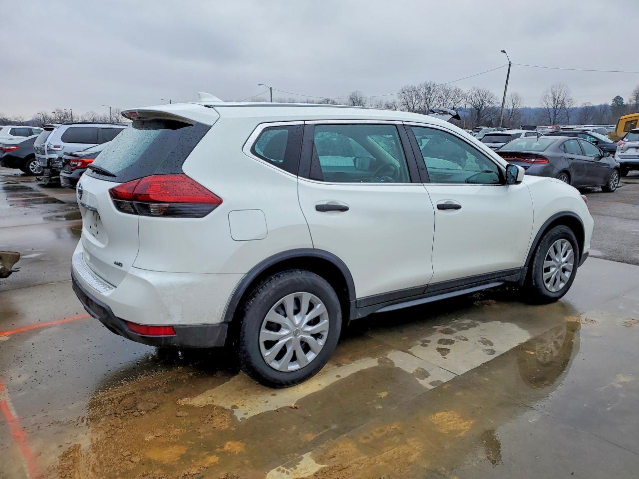 2018 Nissan Rogue s