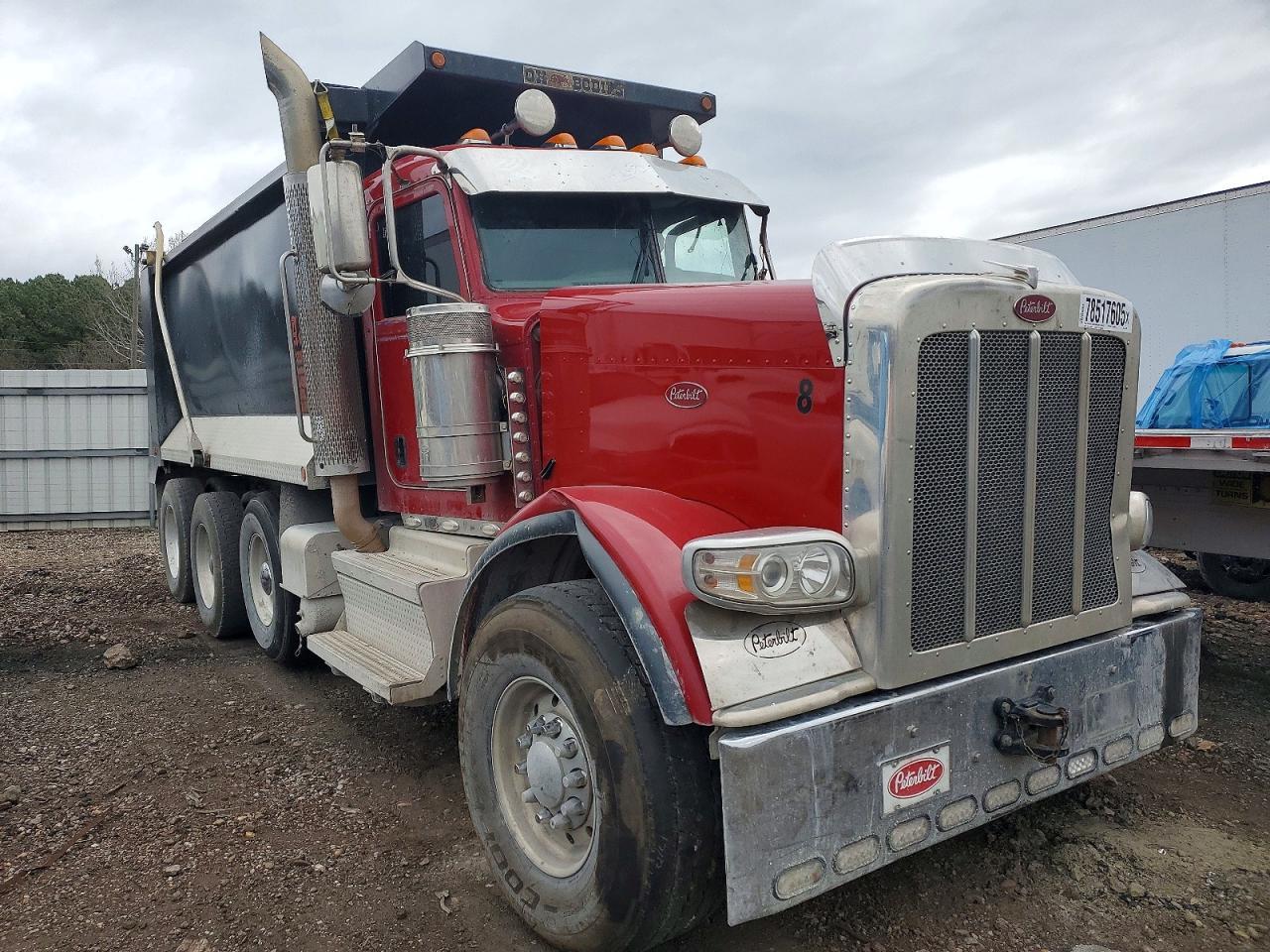 2021 Peterbilt Tractor 2021 Peterbilt 389 Dump Truck