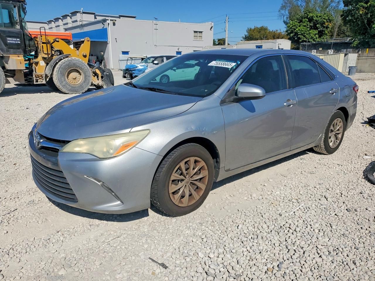 2016 Toyota Camry le